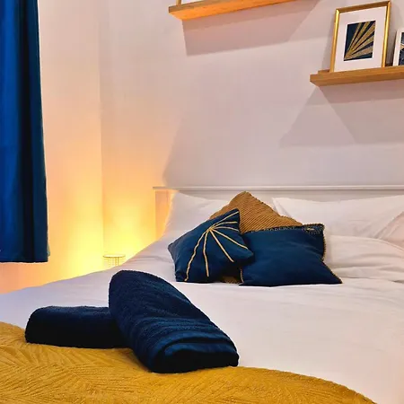Le Moderne - Wifi - Proche Gare Apartment *
