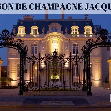 Le Moderne - Wifi - Near Train Station