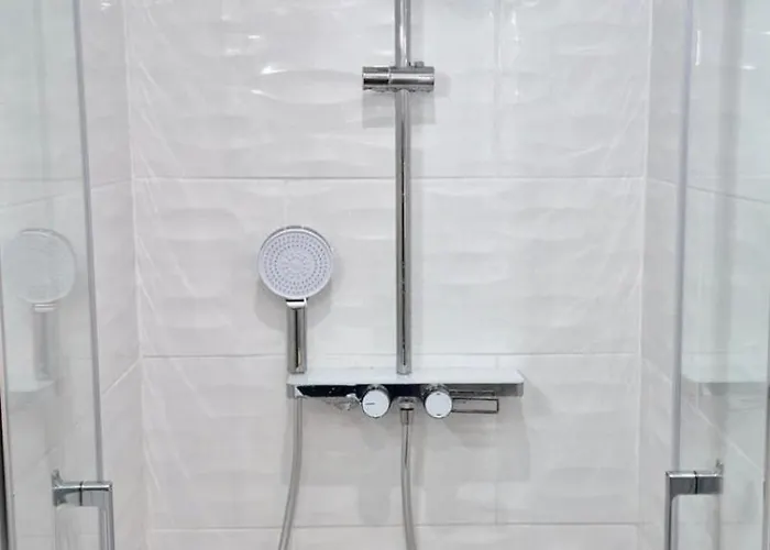 Le Moderne - Wifi - Near Train Station